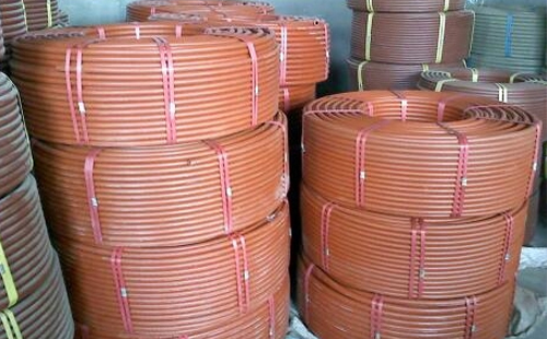 柯坪穿线管防雷接地技术实施要点